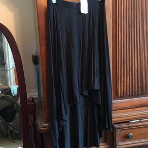 Forever 21  Hi Lo skirt size M